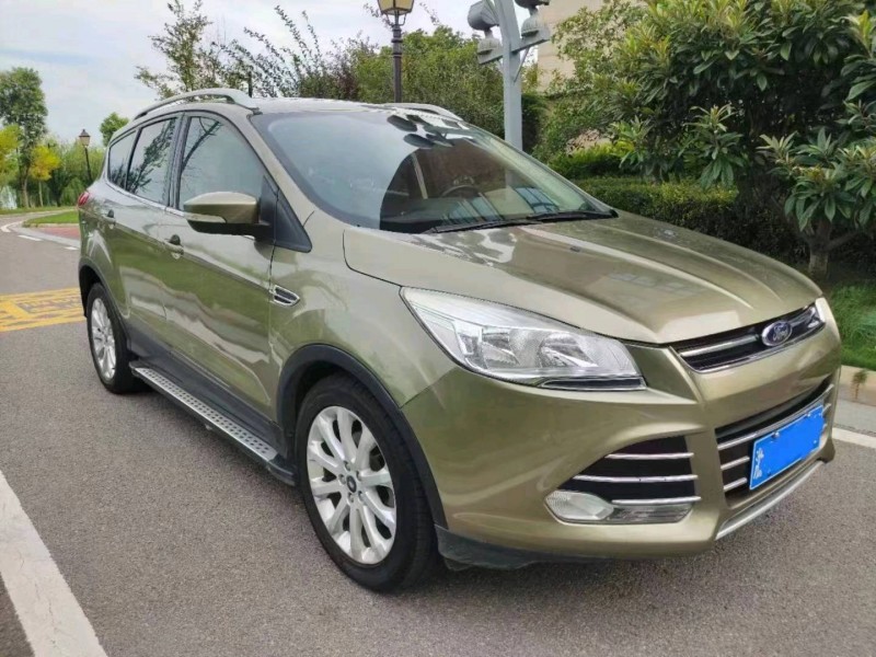 嘉兴15年福特翼虎4