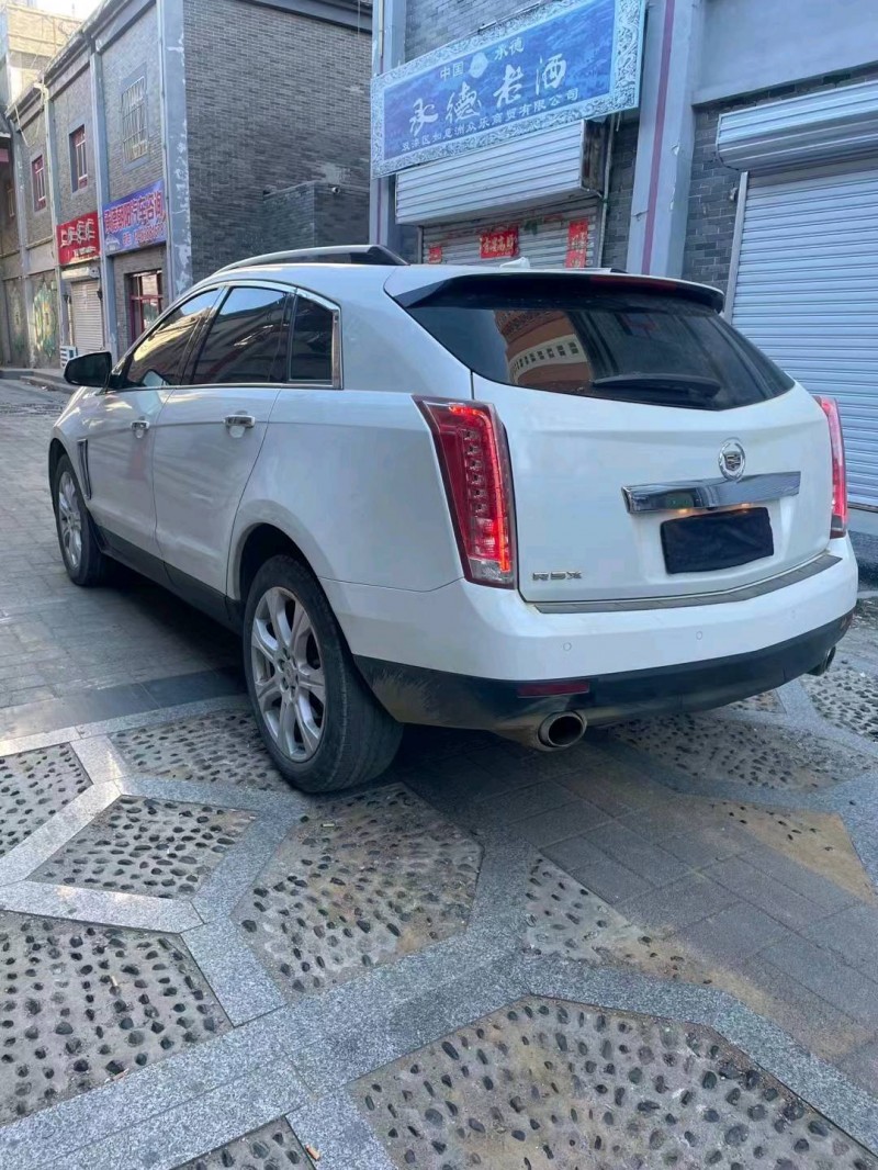 邯郸15年凯迪拉克SRX4