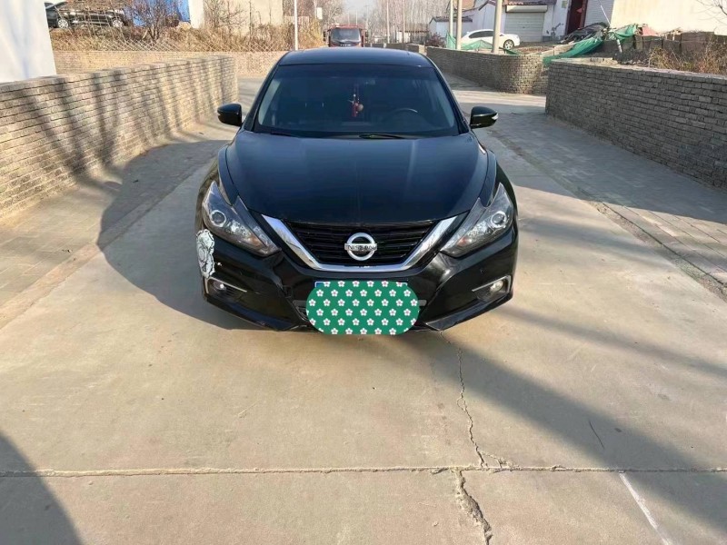 邯郸18年日产天籁1