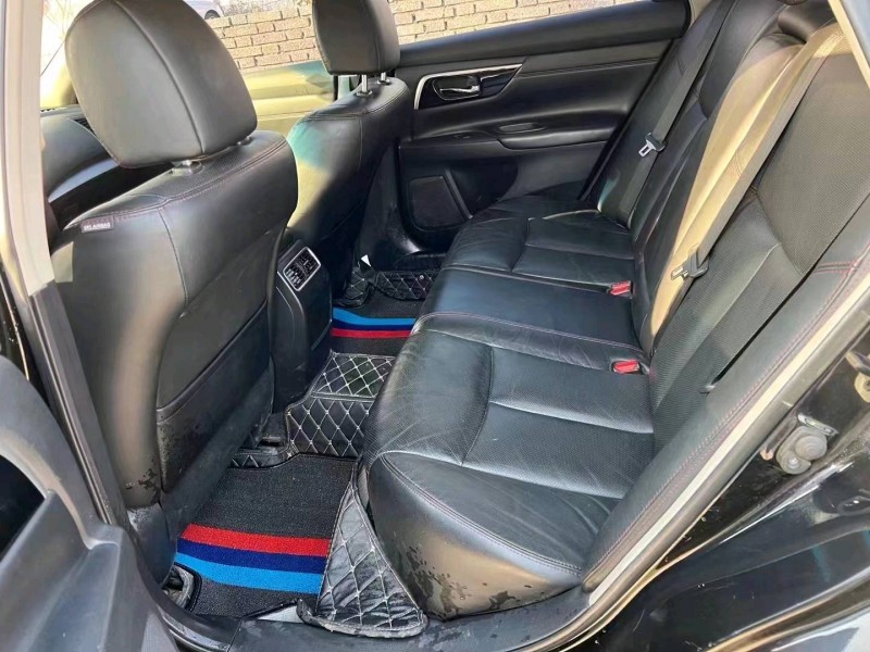 邯郸18年日产天籁5