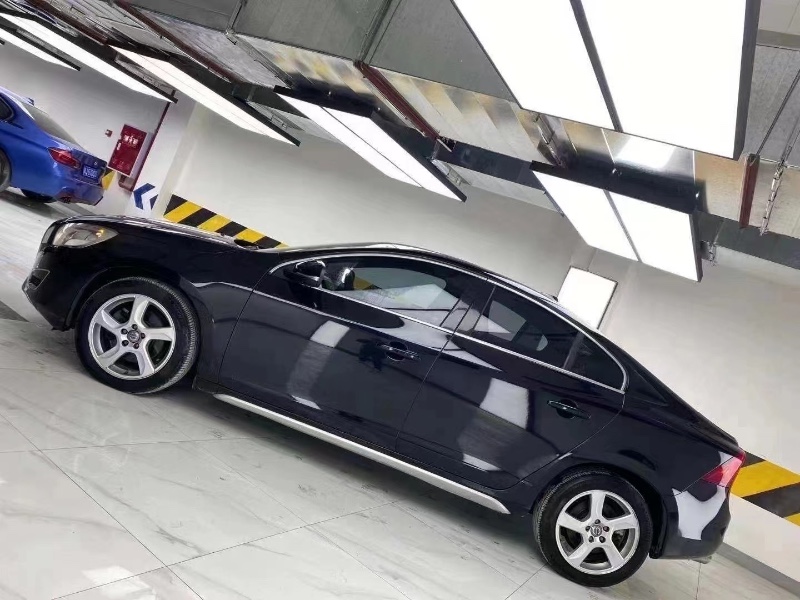 成都13年沃尔沃S60L5