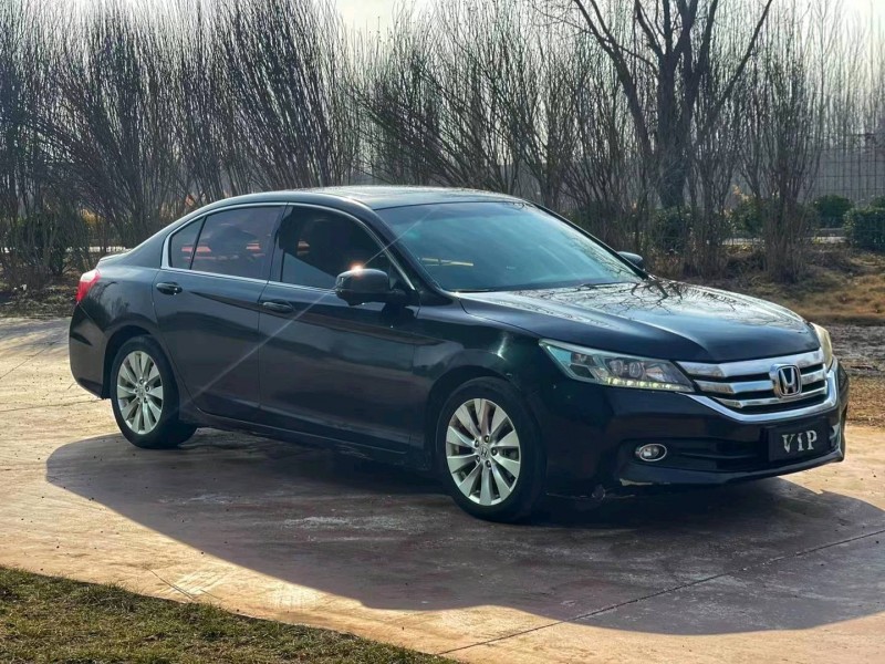 枣庄13年本田雅阁2