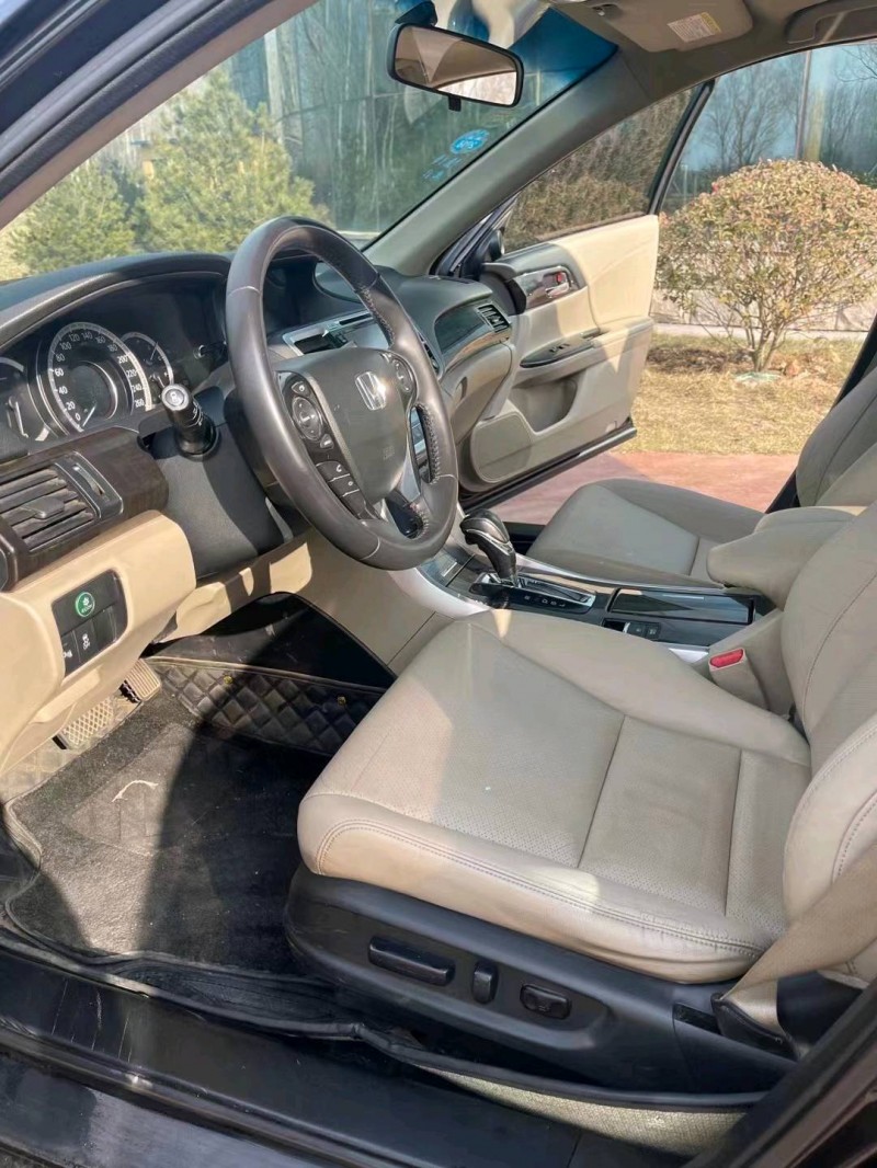 枣庄13年本田雅阁8