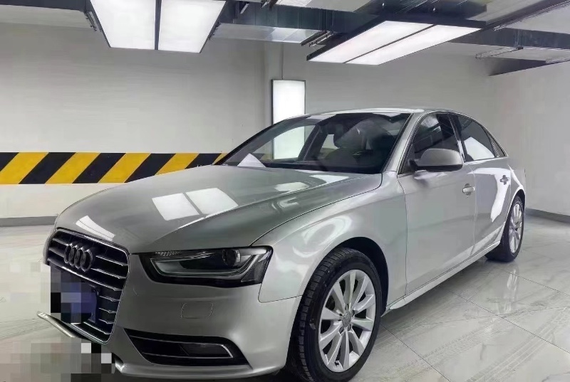 成都13年奥迪A4L2