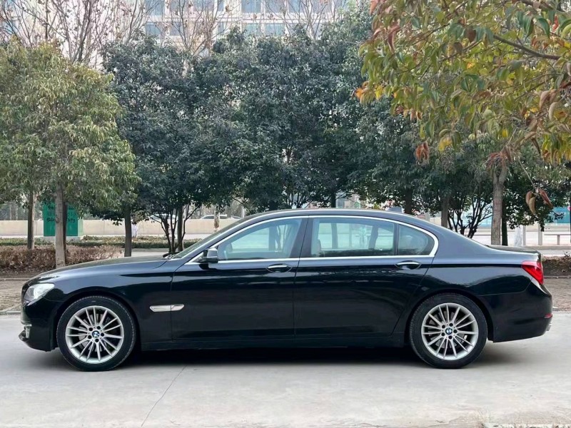 北京14年宝马7系5