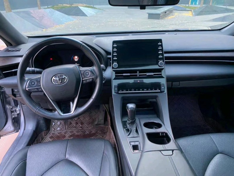 邯郸20年丰田亚洲龙3