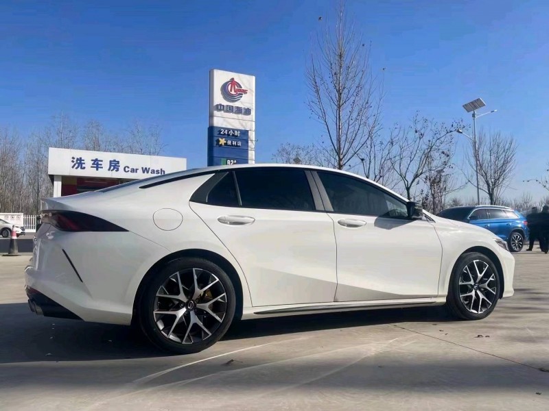 邯郸21年传祺影豹8