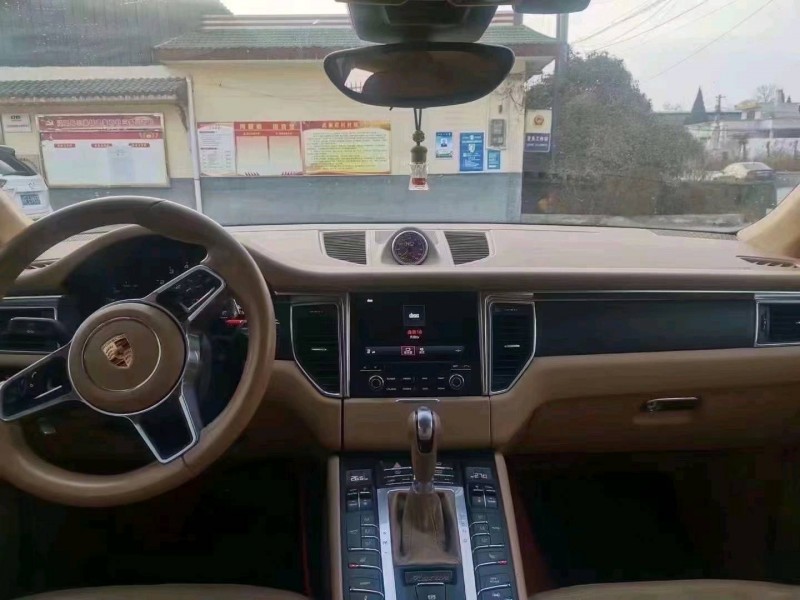 渭南16年保時捷Macan9