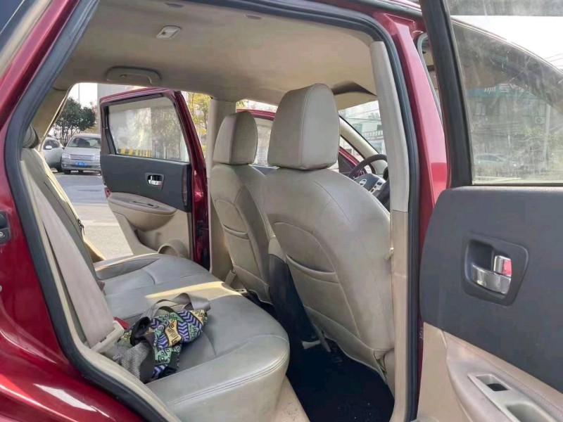 北京13年日产逍客5