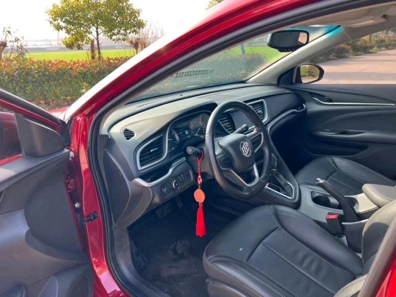 盐城19年别克阅朗4