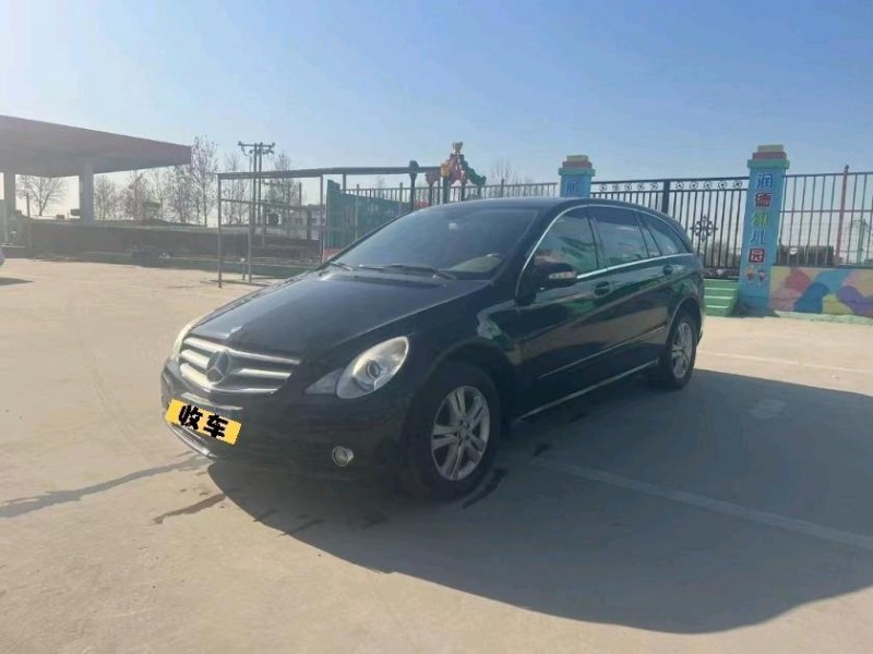 石家庄09年奔驰R2