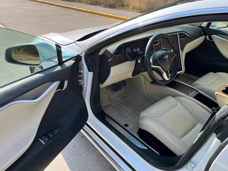 盐城18年特斯拉MODEL S4