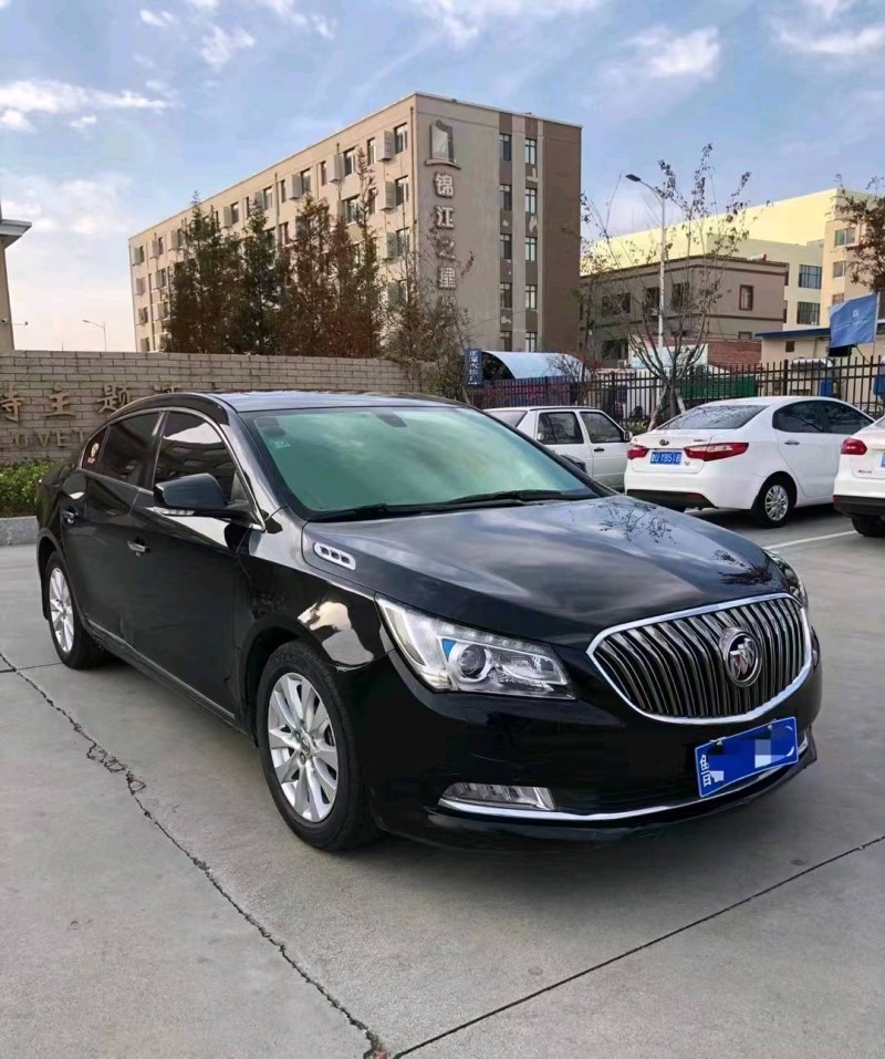 枣庄14年别克君越7