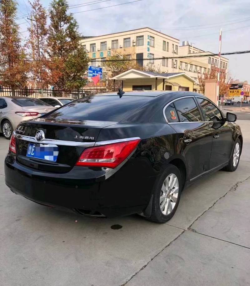 枣庄14年别克君越6