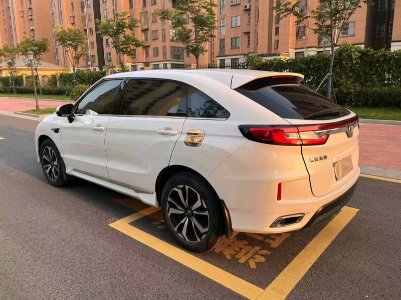 徐州19年本田URV8