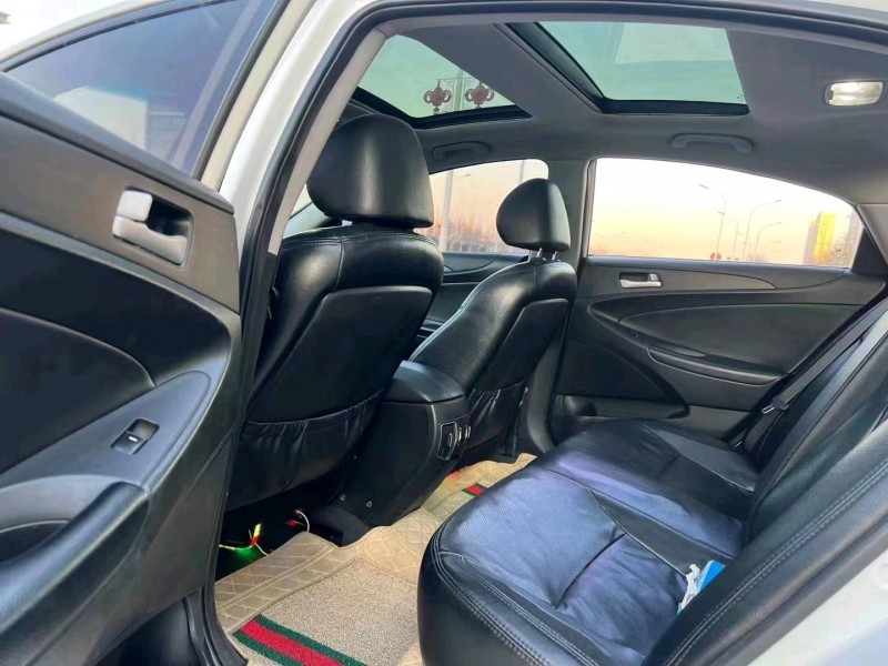 邯郸13年现代索纳塔八5