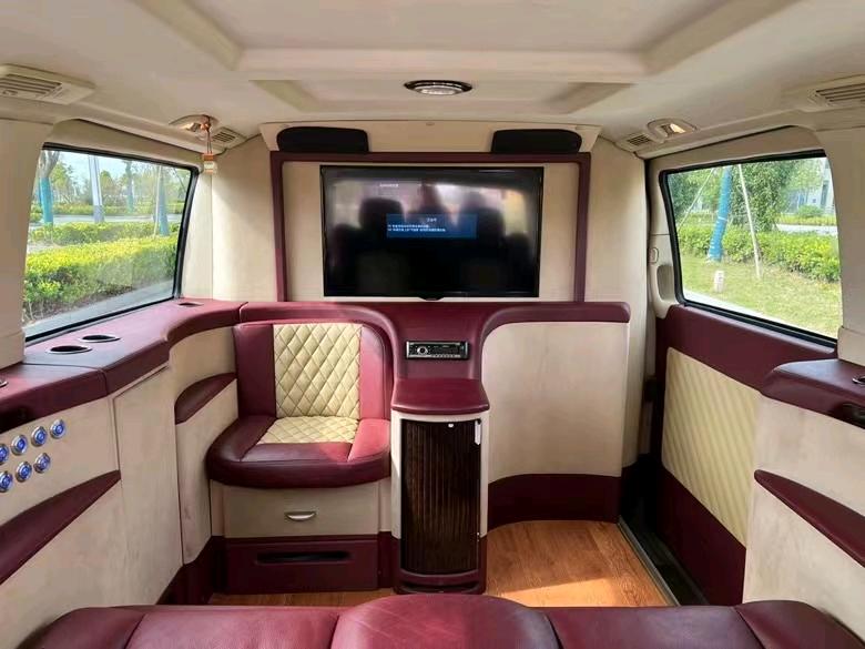 盐城12年奔驰唯雅诺5