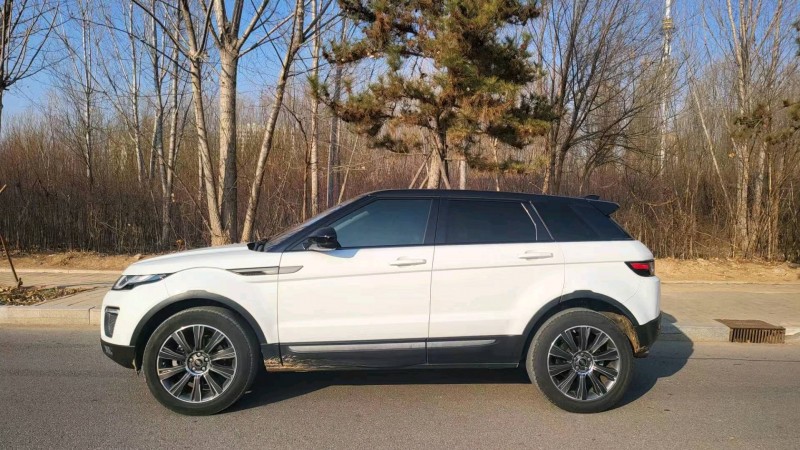 邯郸17年路虎揽胜极光(进口)3