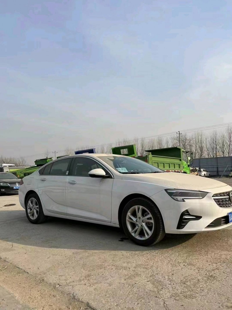 邢台22年别克君威2