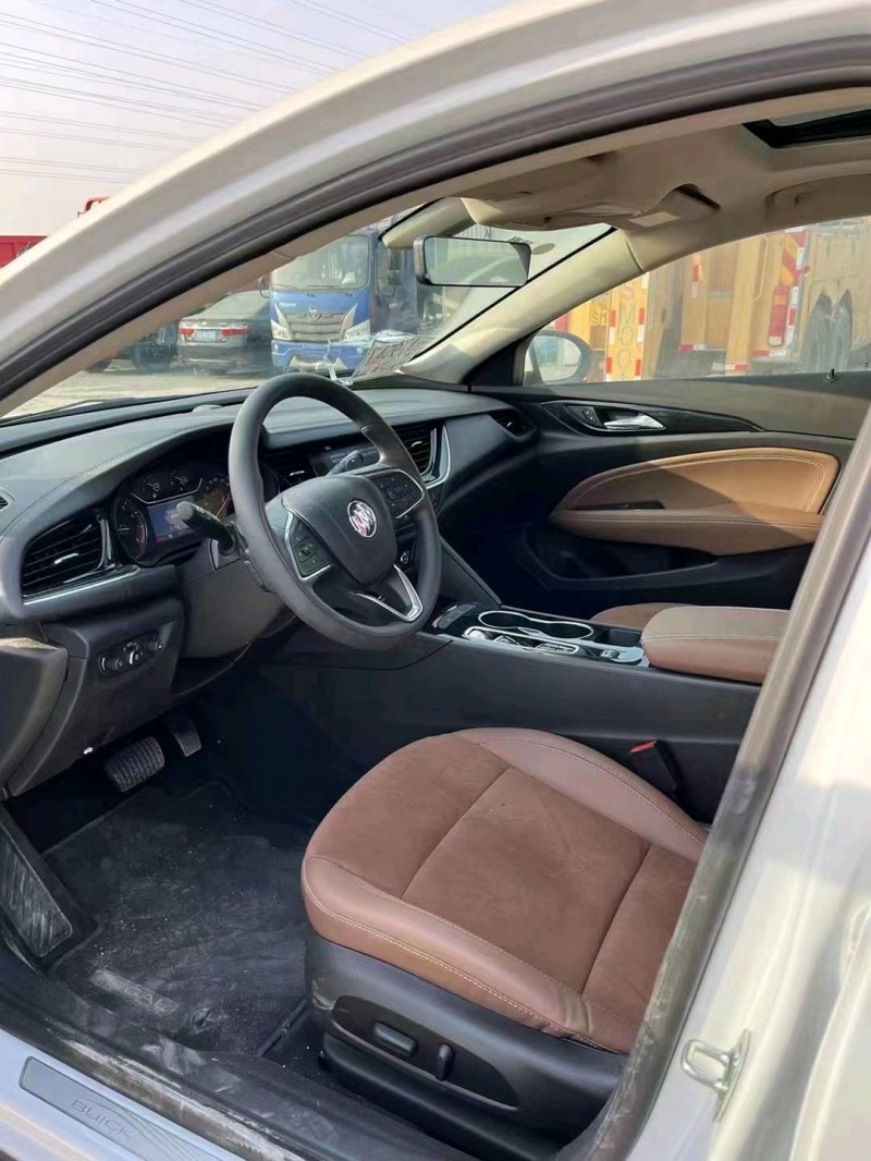 邢台22年别克君威8