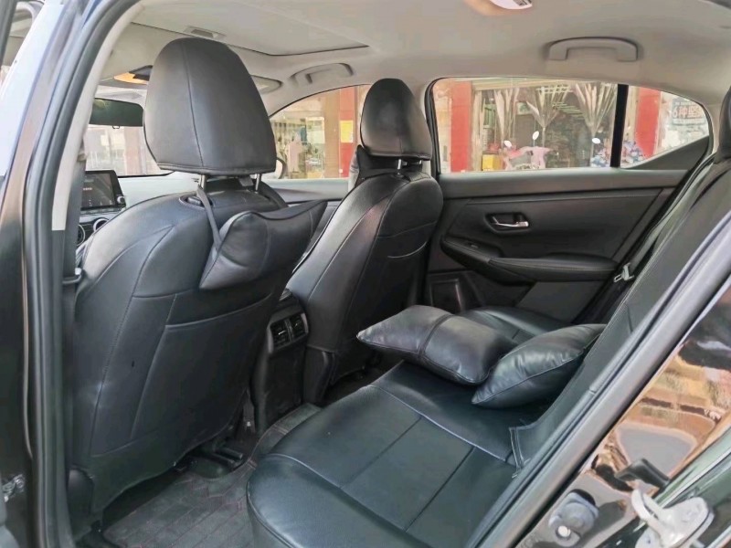 邯郸19年日产轩逸6