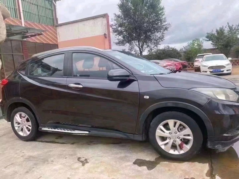 济南15年本田缤智5