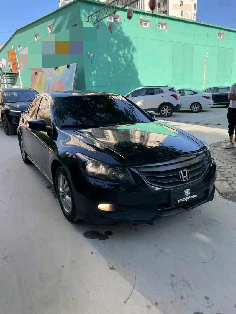 石家庄12年本田雅阁3