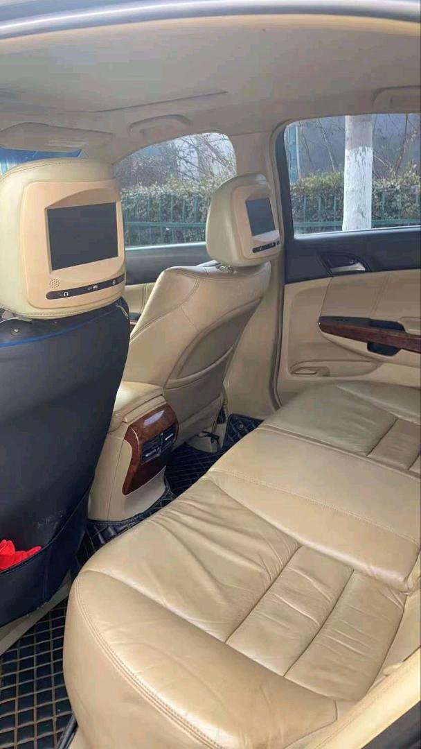 北京12年本田雅阁5