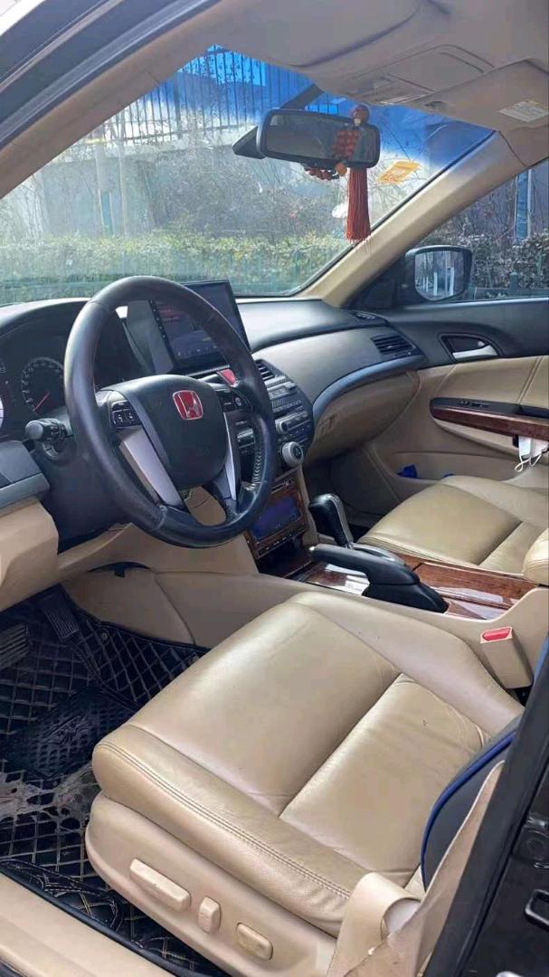 北京12年本田雅阁6