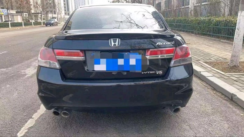 北京12年本田雅阁8