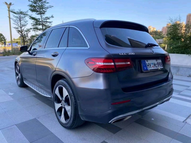 珠海17年奔驰GLC9