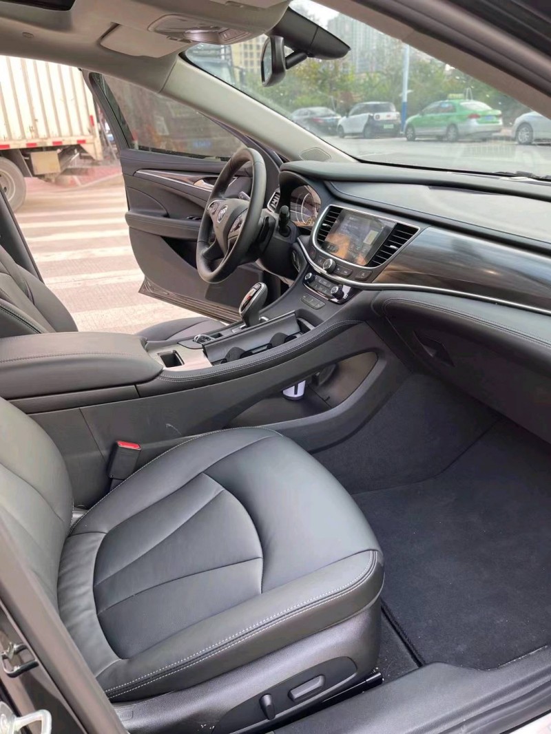 珠海21年别克君越6