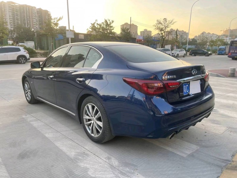 珠海20年英菲尼迪Q50L8