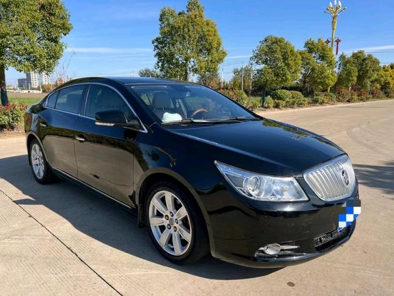 盐城10年别克君越3