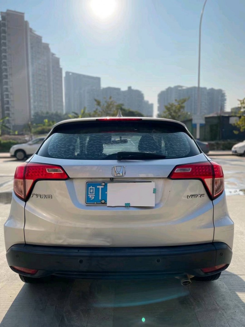 珠海16年本田缤智9