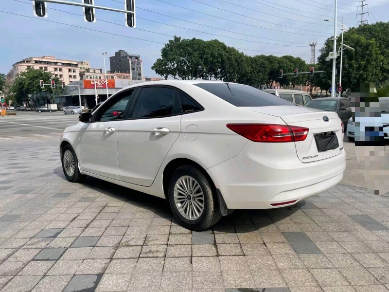 东莞17年福特福睿斯7