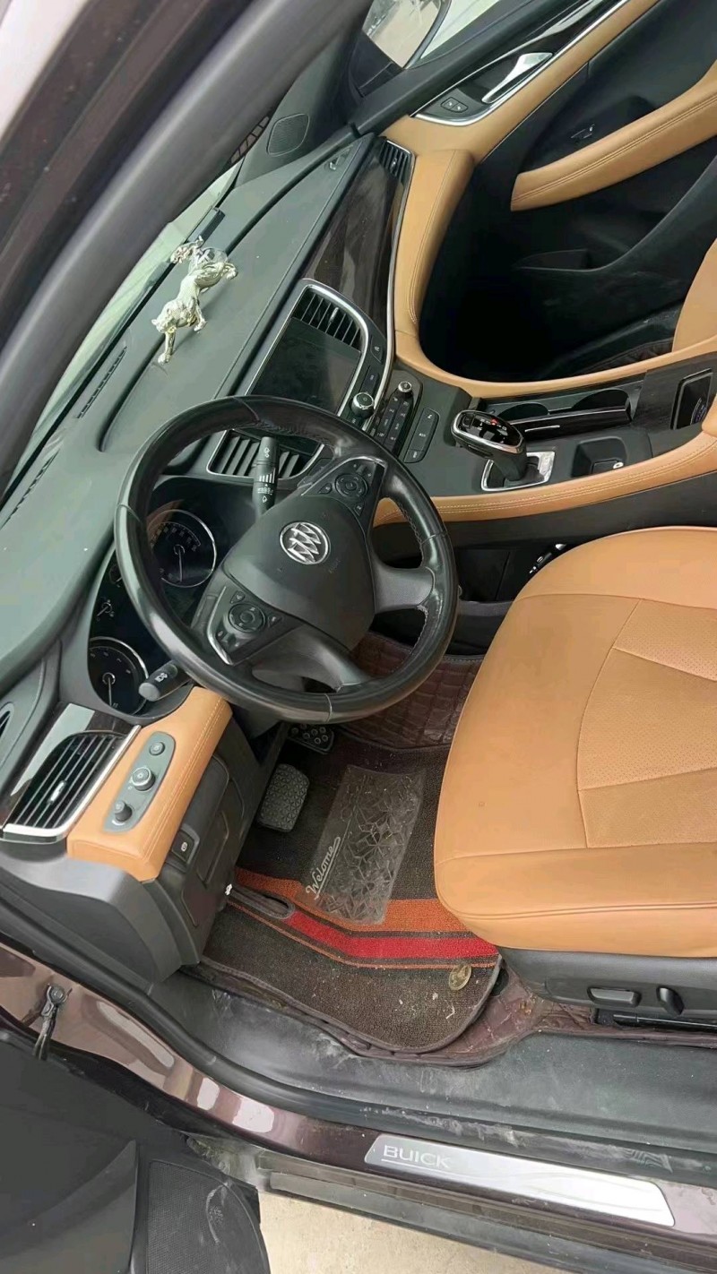 聊城18年别克君越4