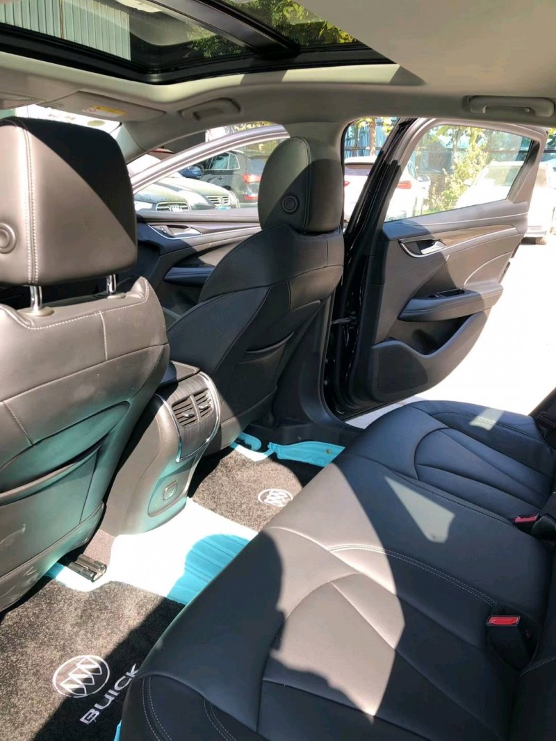 沈阳21年别克君越4