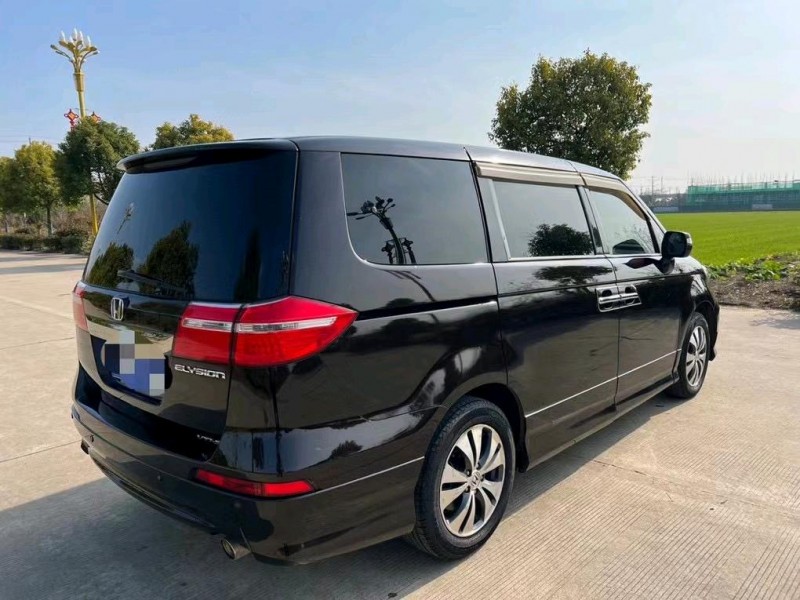 盐城15年本田艾力绅5