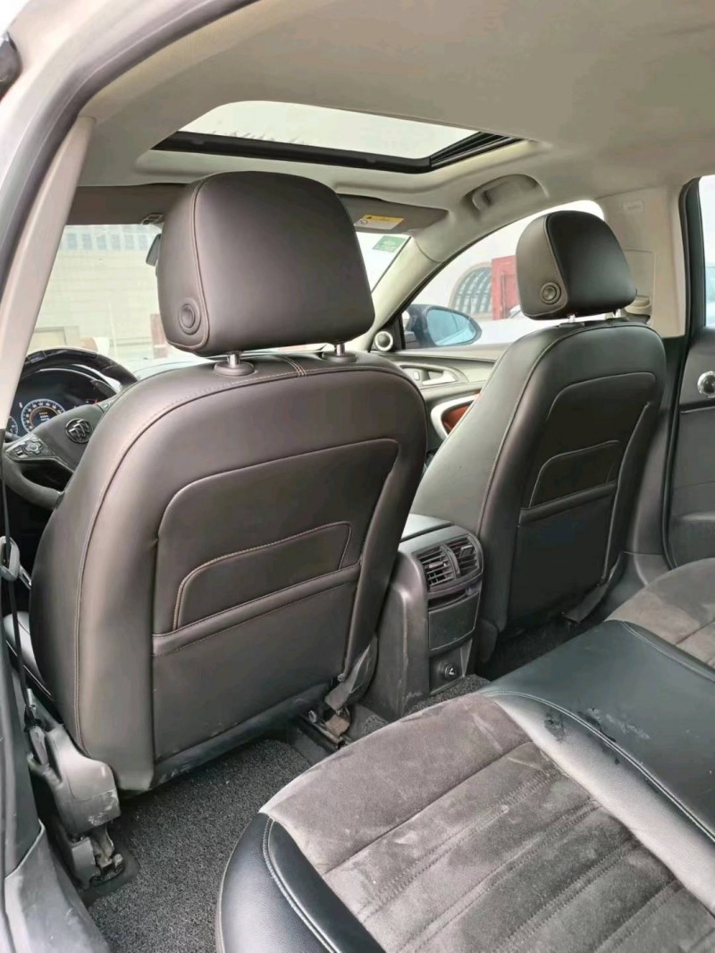 嘉兴16年别克君威4