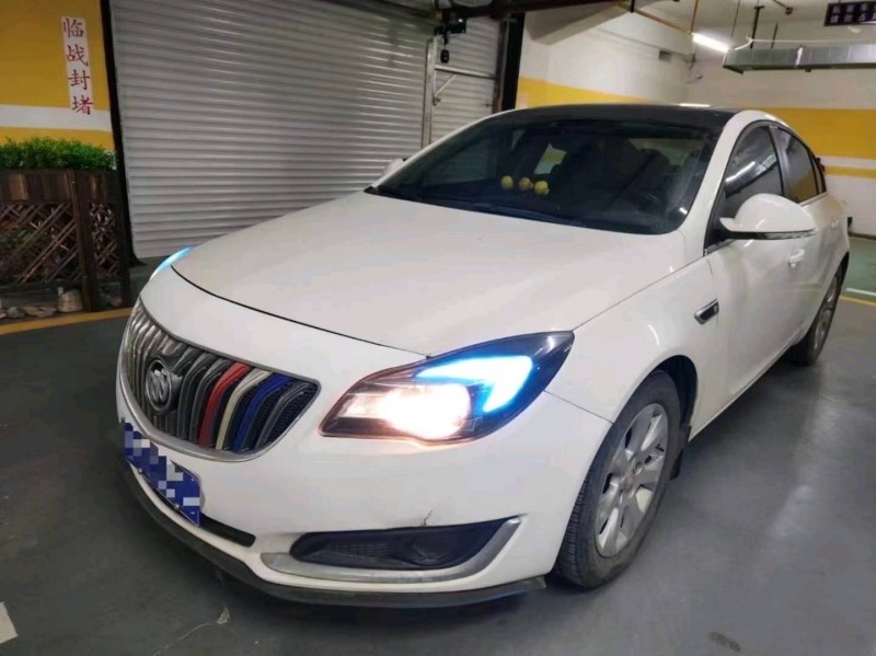 武汉16年别克君威2