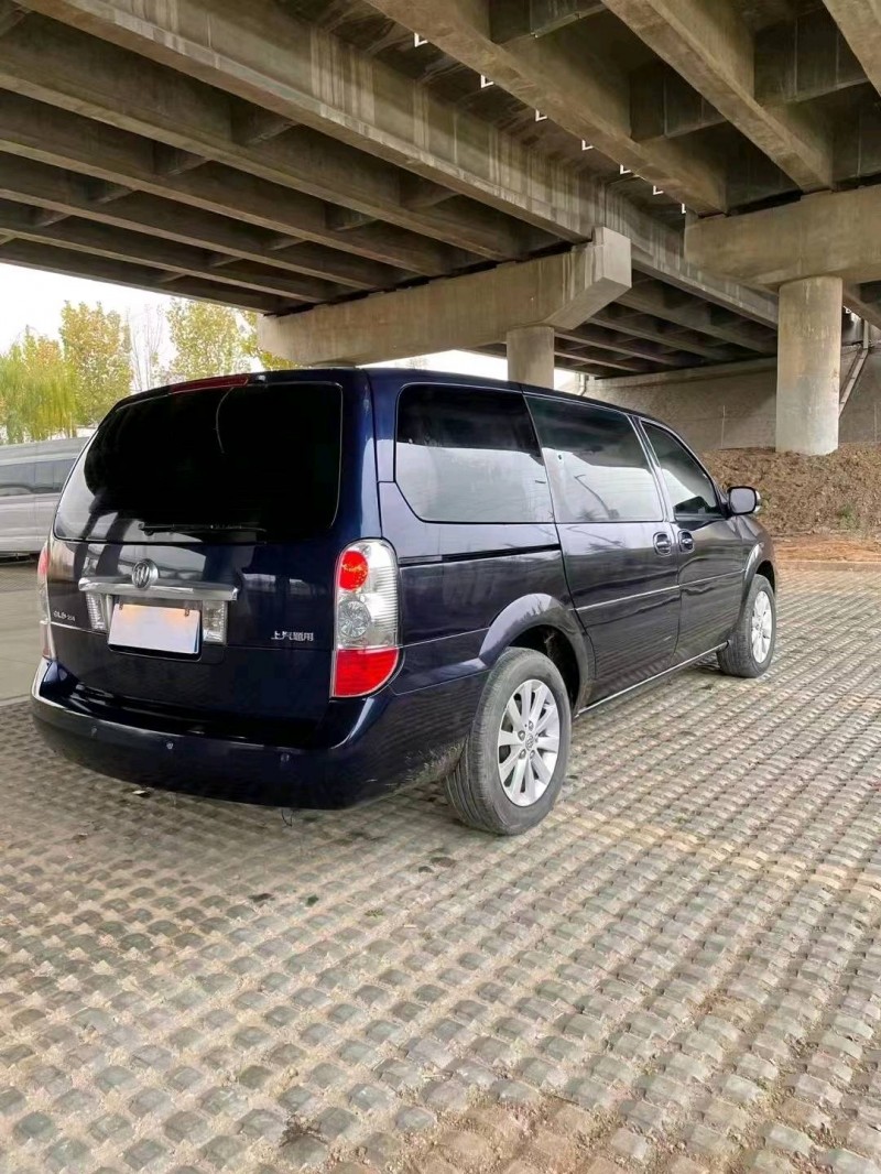 青岛16年别克GL87