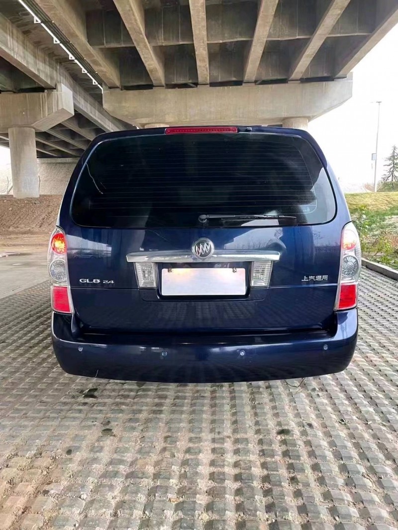 青岛16年别克GL89