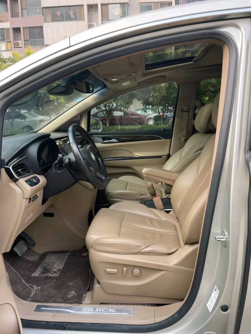 石家庄17年别克GL86