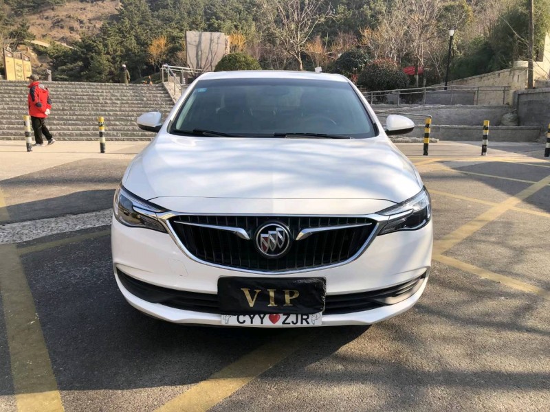 青岛20年别克英朗GT1