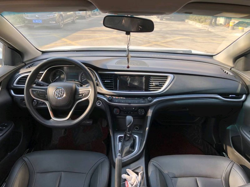 青岛20年别克英朗GT4