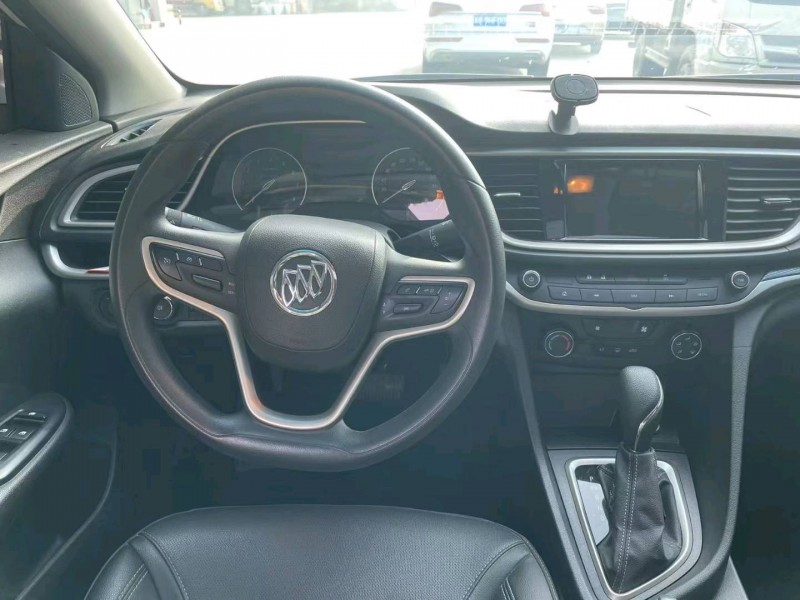 保定22年别克英朗7