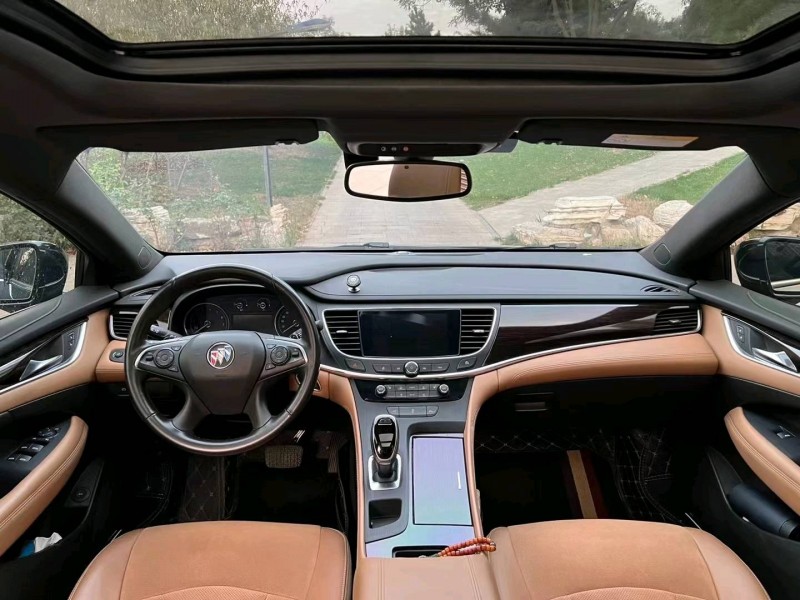 邢台18年别克君越8