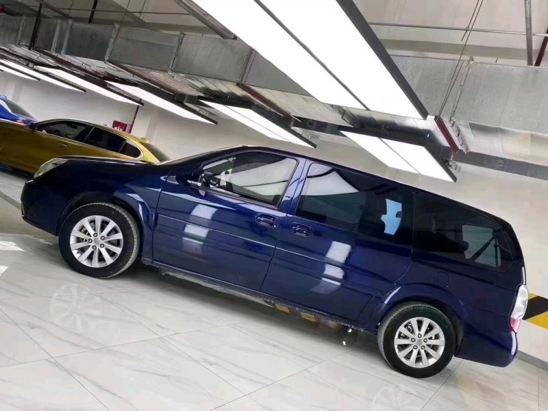 成都14年别克GL85