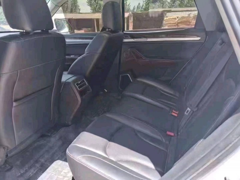 北京17年众泰大迈X72